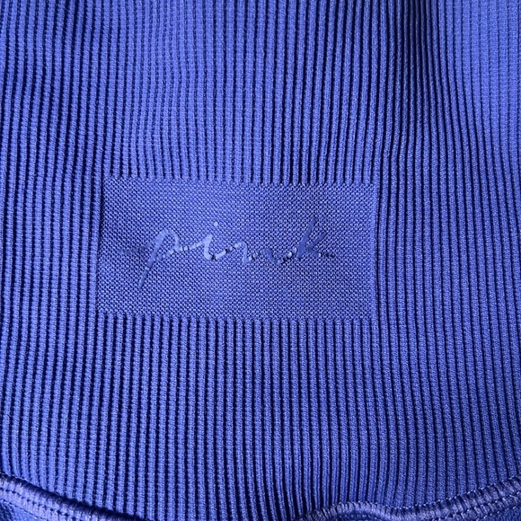 Pink Active Seamless Pocket Shorts - Picture 3 of 5